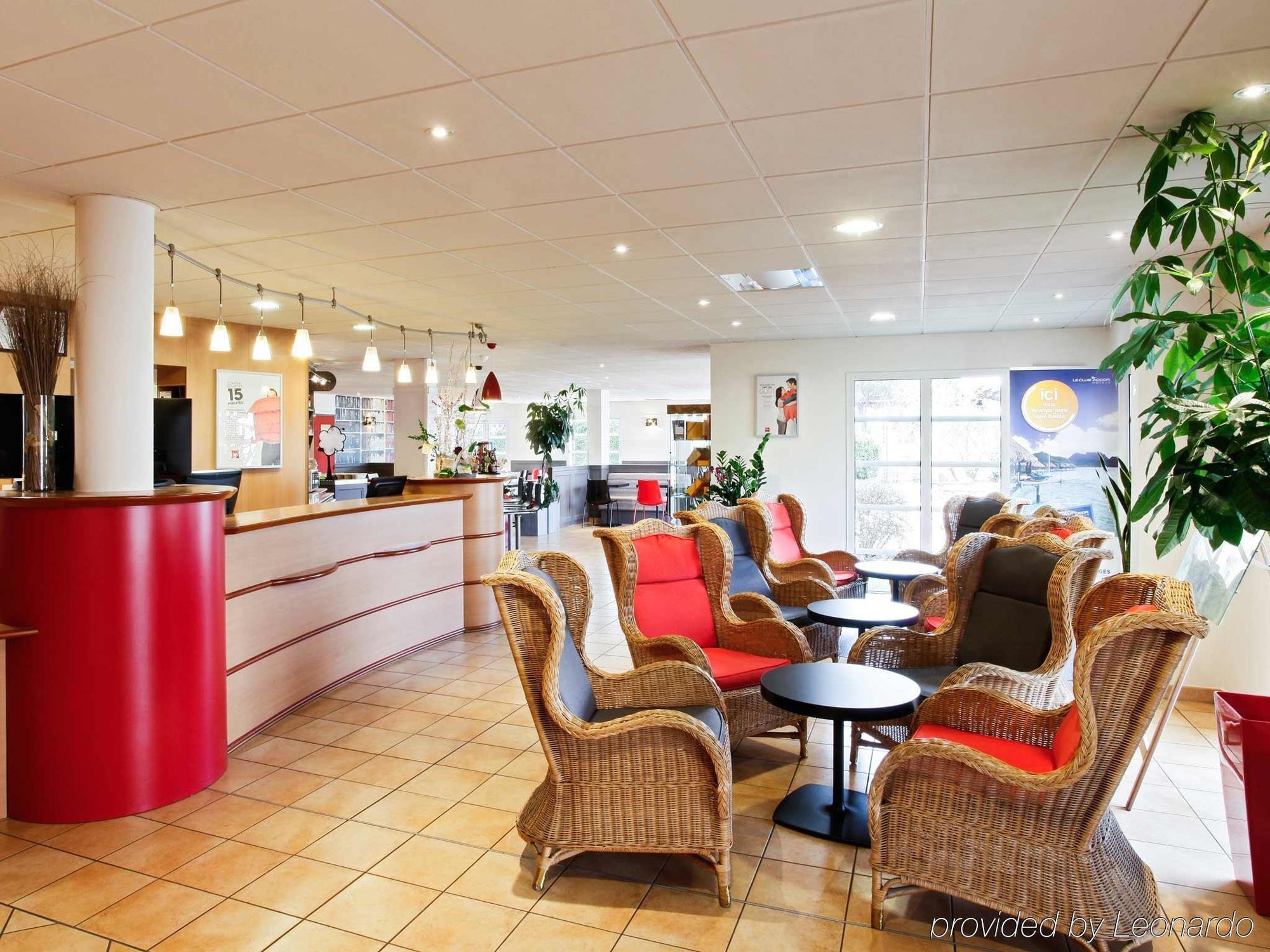 Ibis Budget Manosque Cadarache Exteriör bild